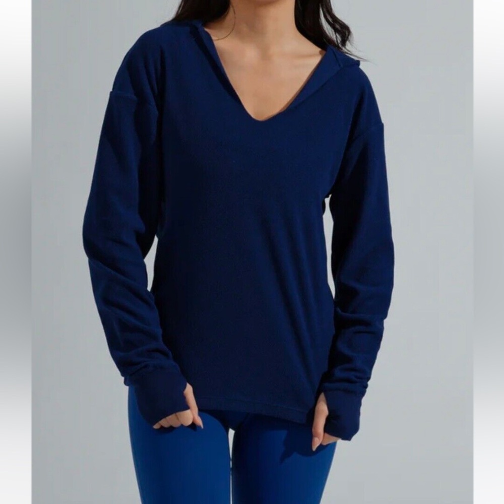 Buffbunny Namaste Pullover